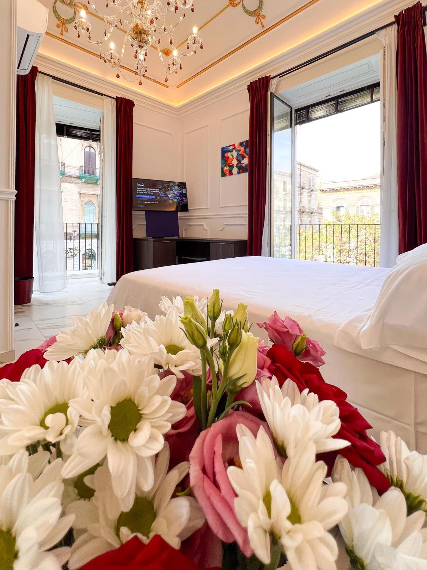 Ricci Palace Suites Katania Zewnętrze zdjęcie